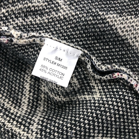 Debut Womens Small/Medium Black Cream Fringed Southwestern Equestrian Poncho - Picture 4 of 6